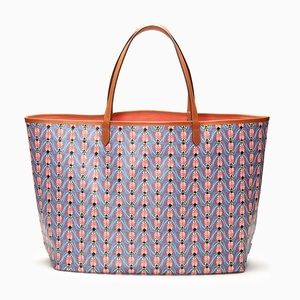 {Stella & Dot} Reversible Voyage Tote Bees/Coral